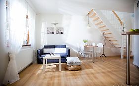 Willa Rogowskich - Apartamenty na wynajem w Rewalu